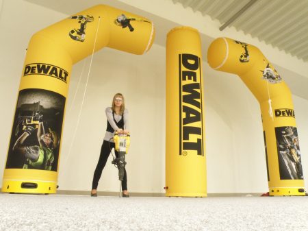 Målportal, reklampelare - mässmonter eller idrottslopp.