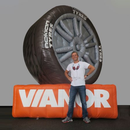 Uppblåsbara däck till Vianor