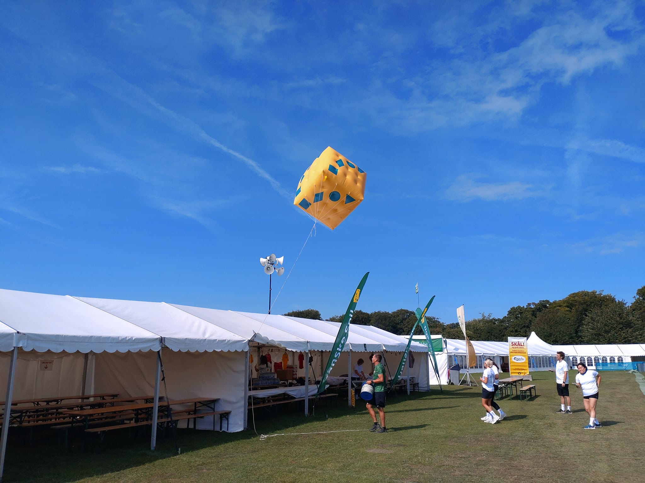 Fyrkantig ballong för event